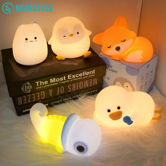 Penguin Silicone Night Light – USB Rechargeable LED Lamp